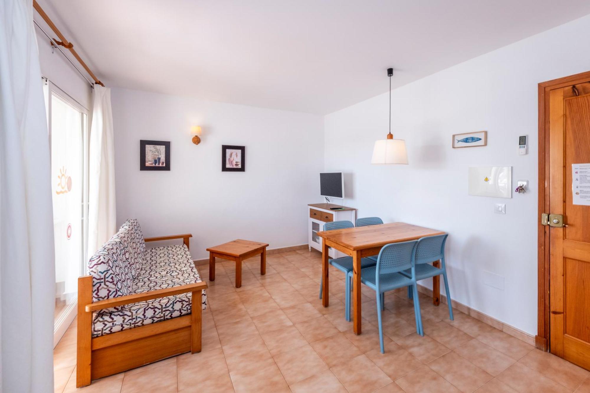 Apartamentos Sol Ponent กาลาบลังกา ภายนอก รูปภาพ