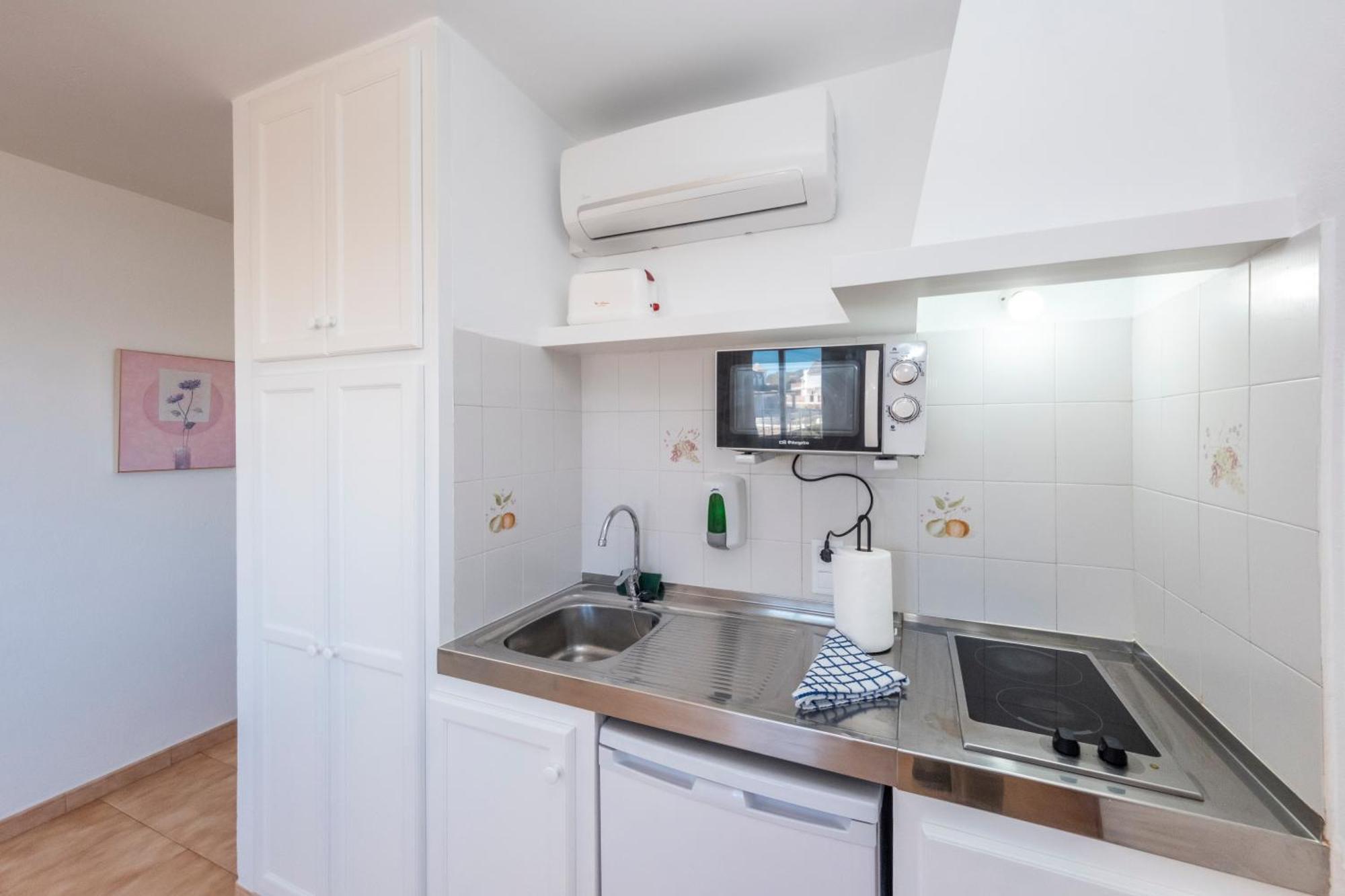 Apartamentos Sol Ponent กาลาบลังกา ภายนอก รูปภาพ