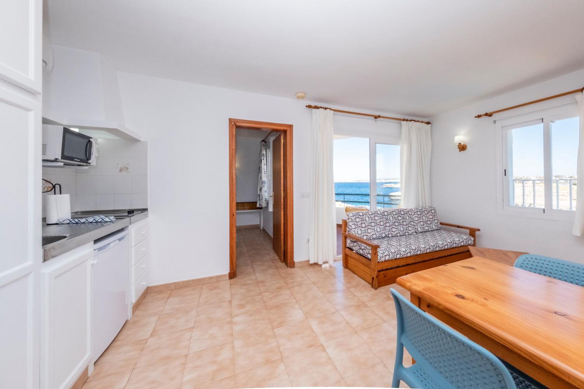 Apartamentos Sol Ponent กาลาบลังกา ภายนอก รูปภาพ