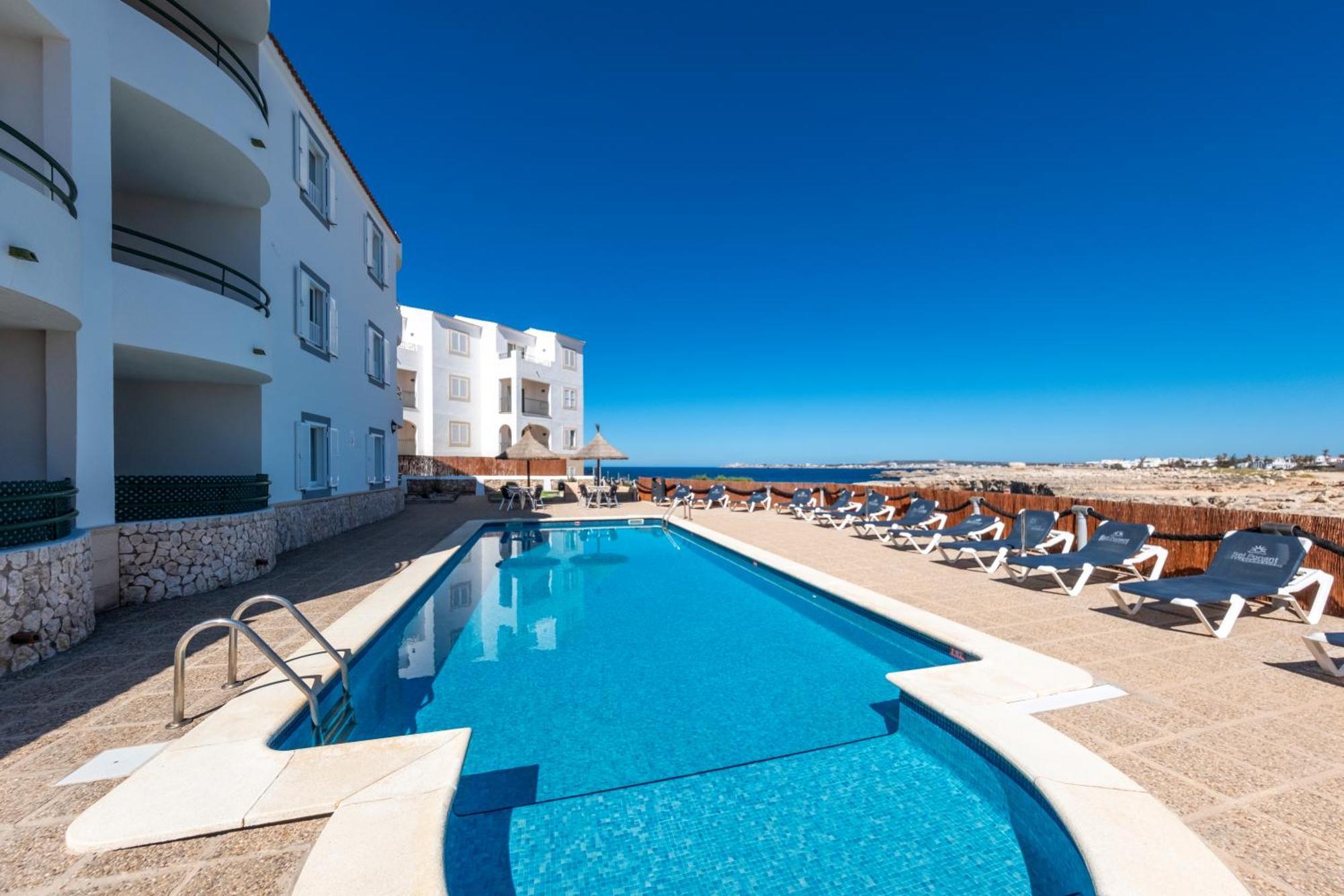 Apartamentos Sol Ponent กาลาบลังกา ภายนอก รูปภาพ
